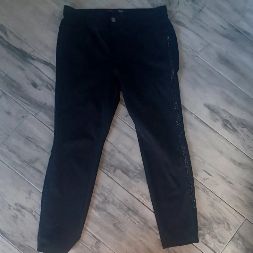SimplyVeraWang Black Stretch Skinny 2 Pocket Jeggings Bling on both Sides Large - Picture 2 of 5